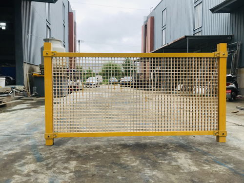 玻璃鋼制品中的地板格柵和拉擠型材在污水處理廠(chǎng)的優(yōu)勢(shì)